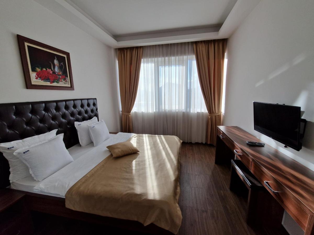 Motel Celebic Mitrovici  Екстер'єр фото