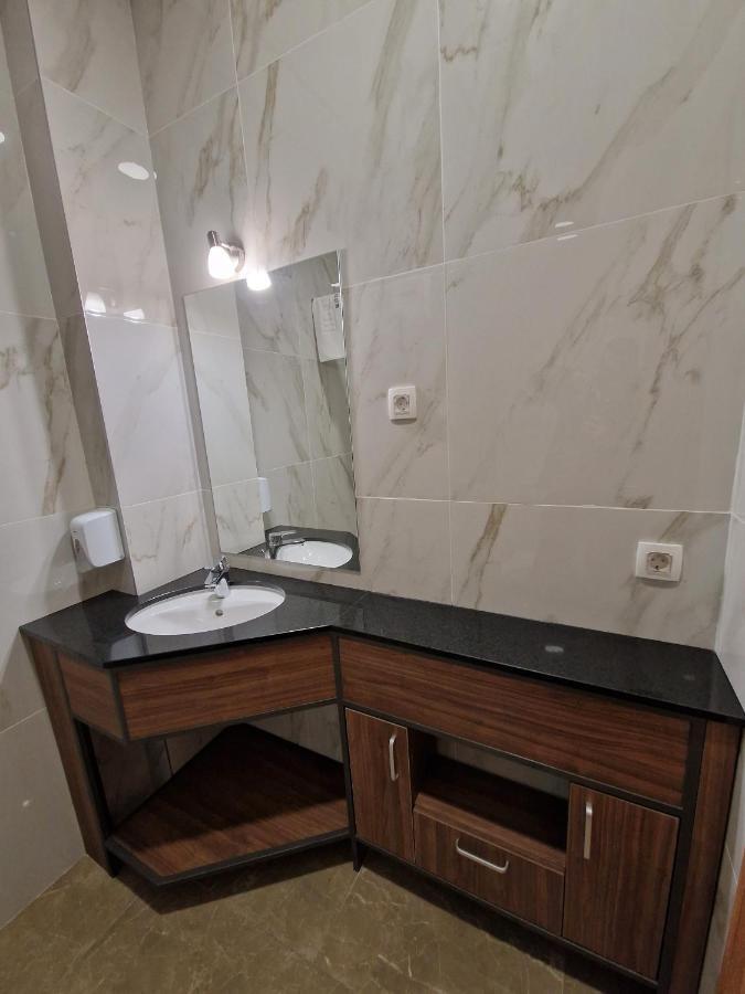 Motel Celebic Mitrovici  Екстер'єр фото