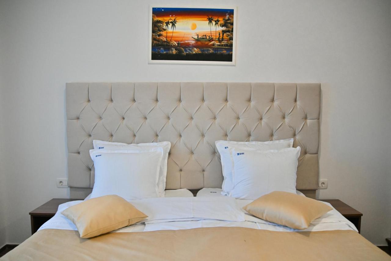 Motel Celebic Mitrovici  Екстер'єр фото